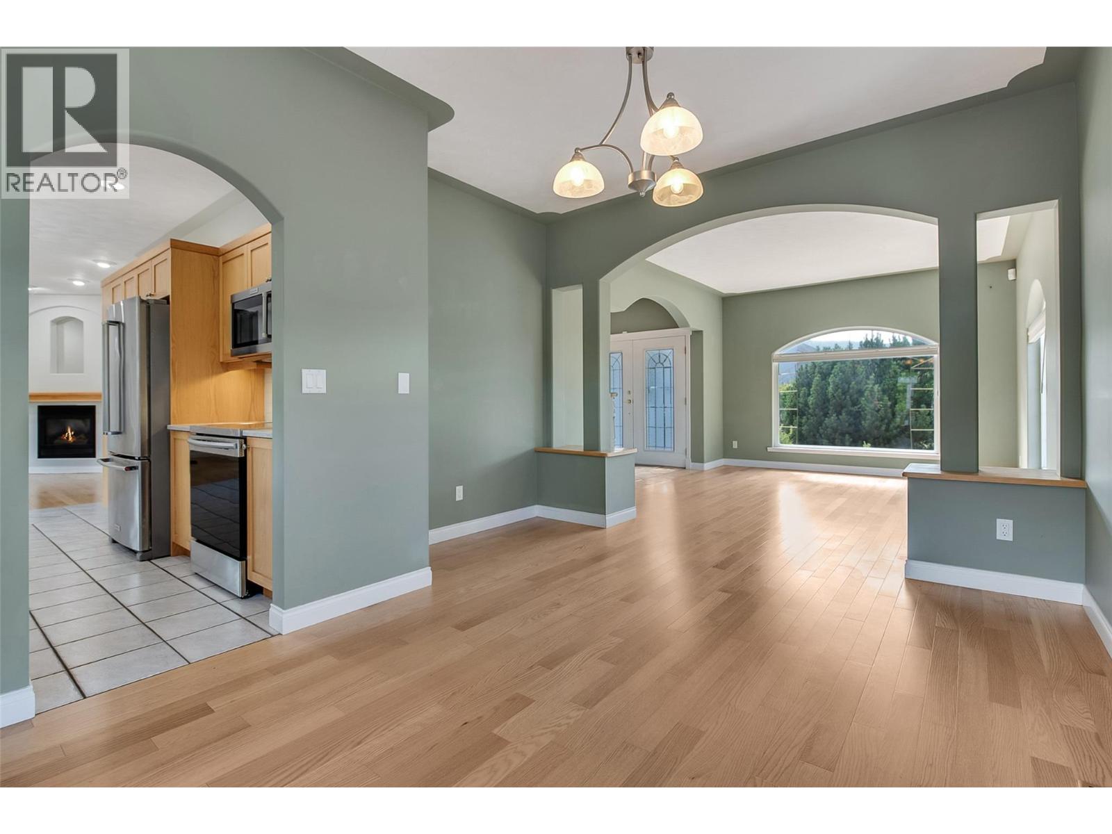 2317 Teal Place, Vernon, British Columbia  V1H 1R1 - Photo 13 - 10360136