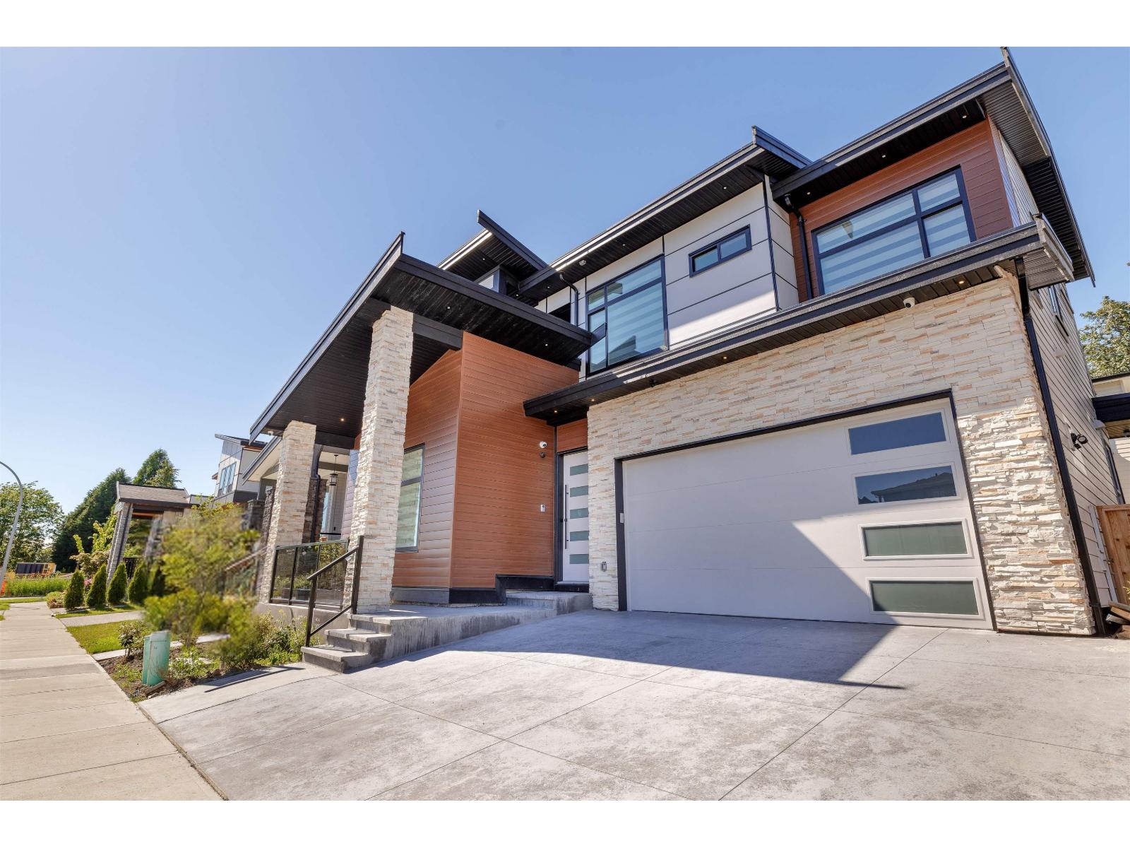 Property at 16619 18B AVENUE image 2