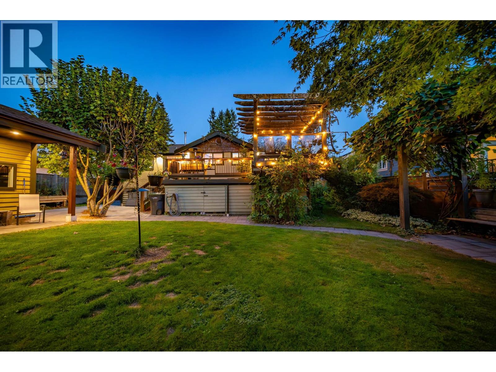 870 SEYMOUR DRIVE, coquitlam, British Columbia