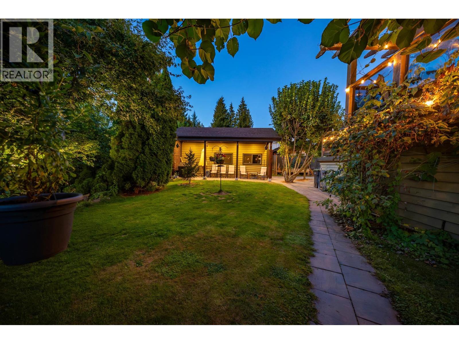 870 Seymour Drive, Coquitlam, British Columbia  V3J 6V7 - Photo 37 - R3051499