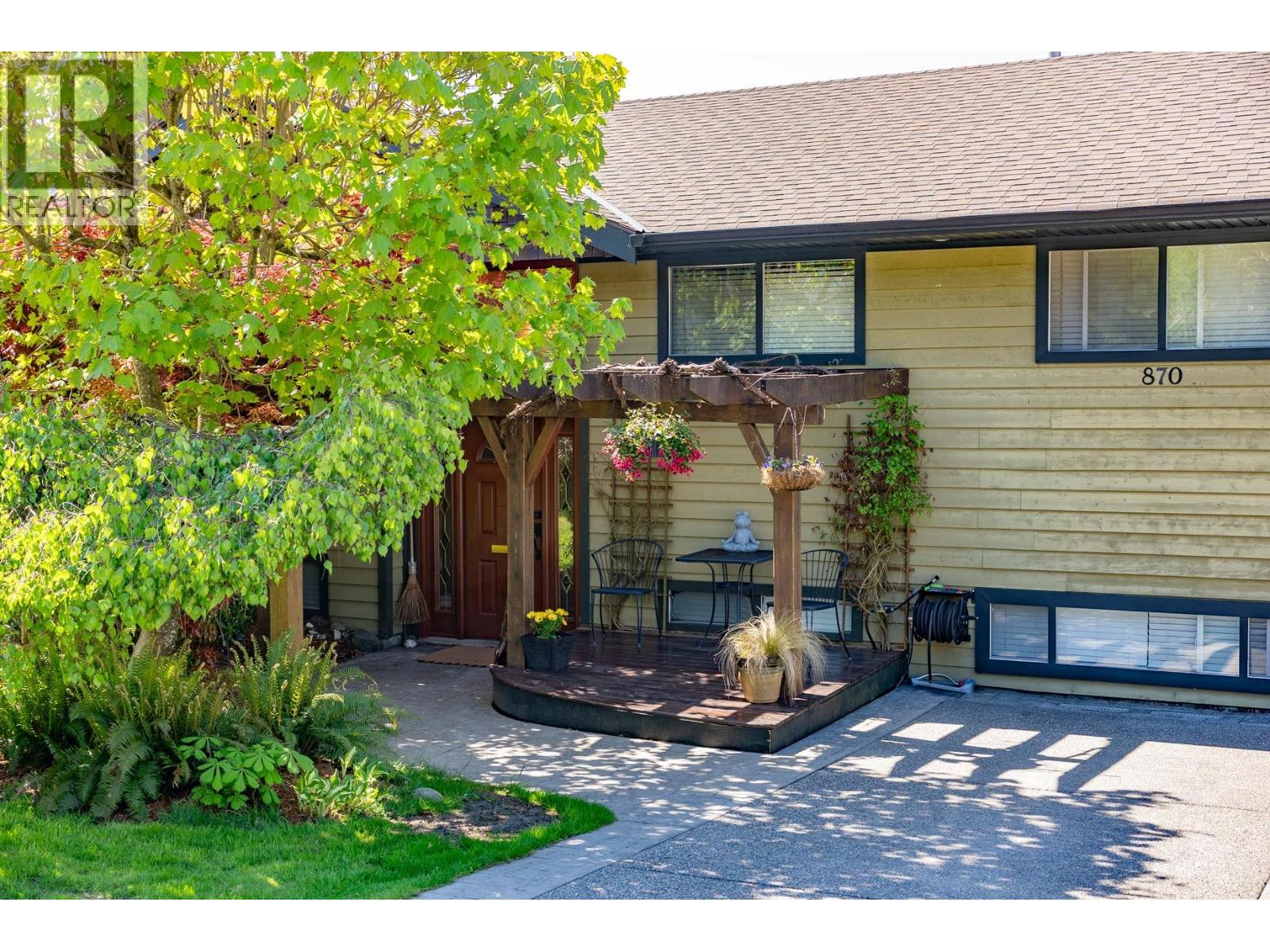 870 Seymour Drive, Coquitlam, British Columbia  V3J 6V7 - Photo 4 - R3051499