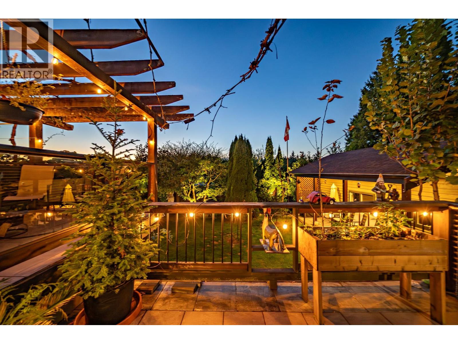 870 Seymour Drive, Coquitlam, British Columbia  V3J 6V7 - Photo 40 - R3051499