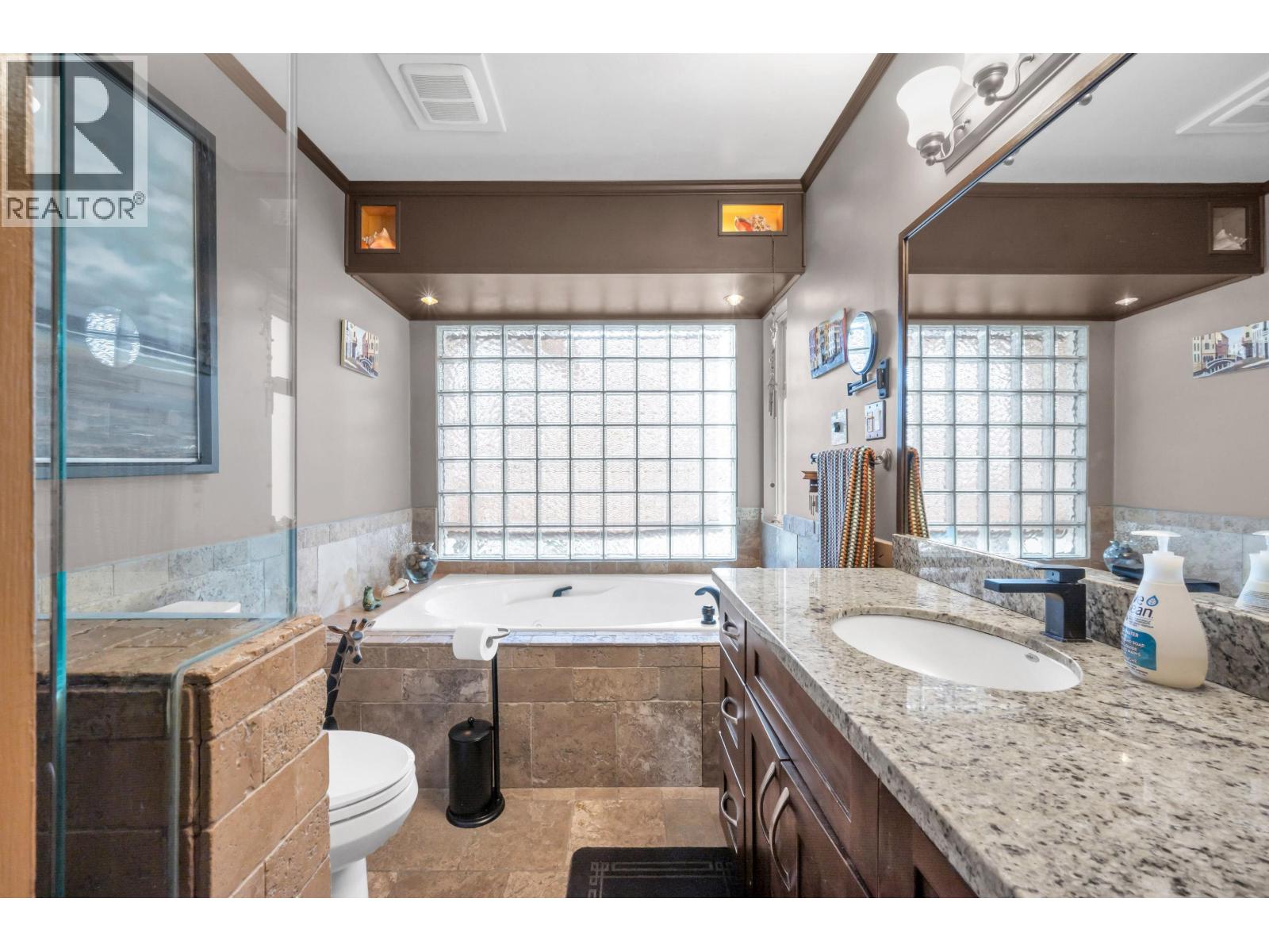 870 Seymour Drive, Coquitlam, British Columbia  V3J 6V7 - Photo 20 - R3051499