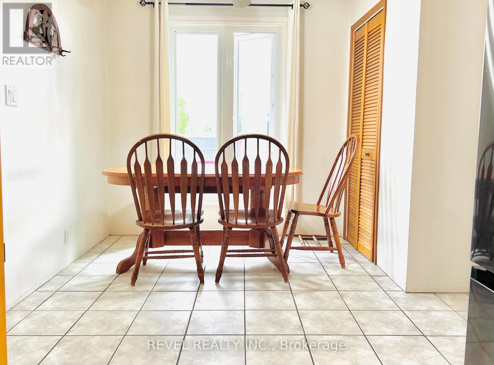 246 Laidlaw Street, Timmins (Ts - Se), Ontario  P4N 2P8 - Photo 6 - T12424124