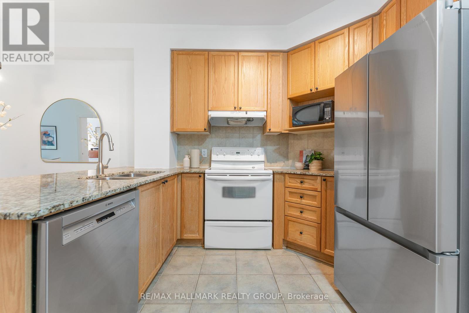 120 - 205 Bolton Street, Ottawa, Ontario  K1N 1K7 - Photo 21 - X12424085