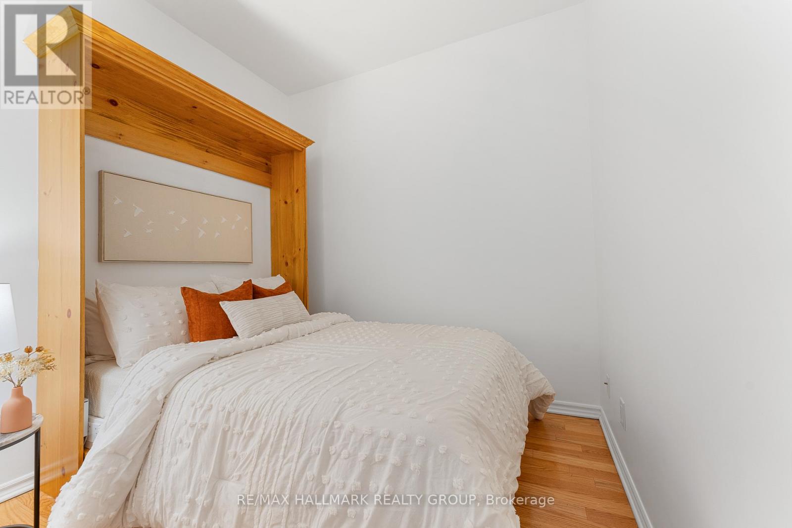 120 - 205 Bolton Street, Ottawa, Ontario  K1N 1K7 - Photo 32 - X12424085