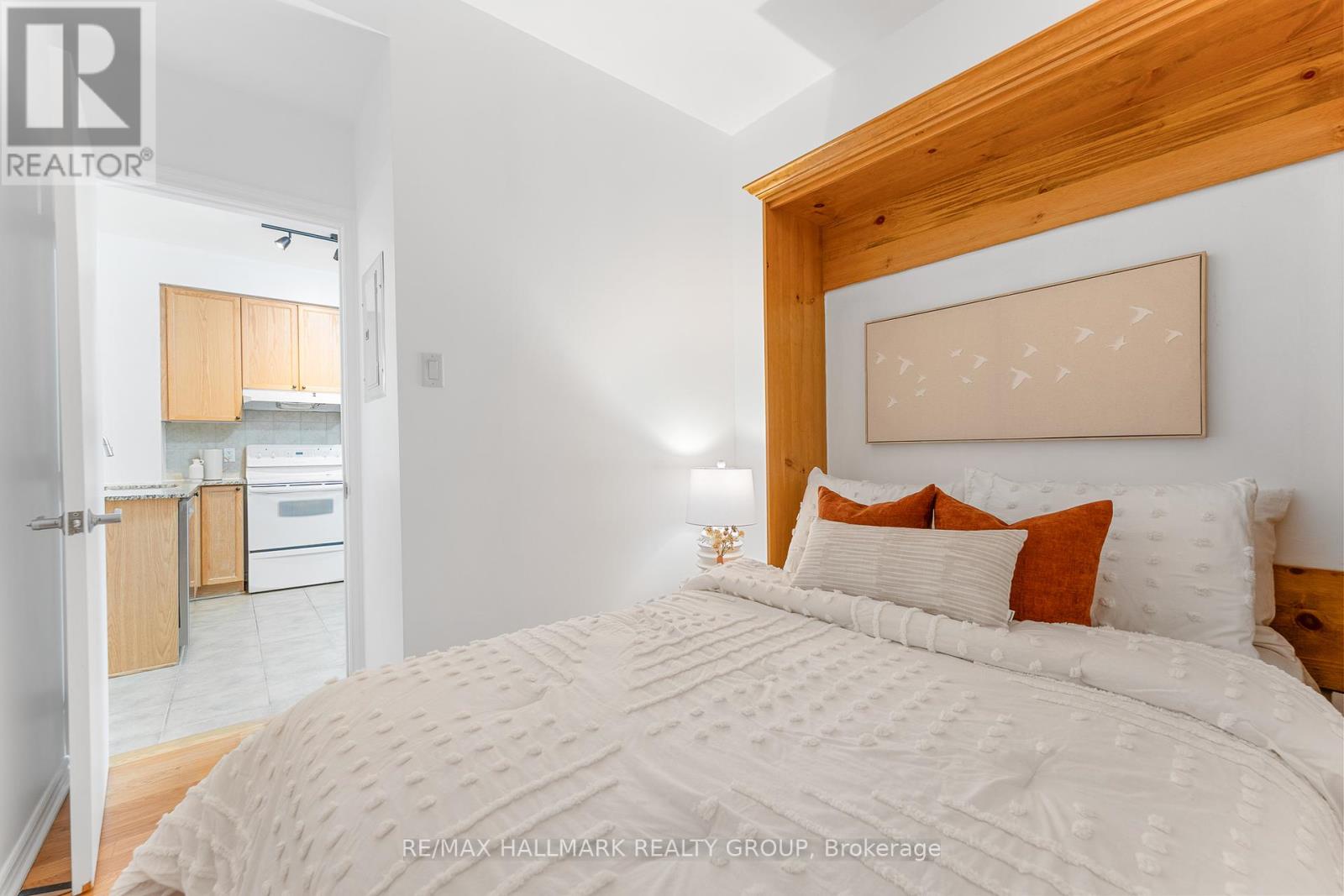 120 - 205 Bolton Street, Ottawa, Ontario  K1N 1K7 - Photo 33 - X12424085