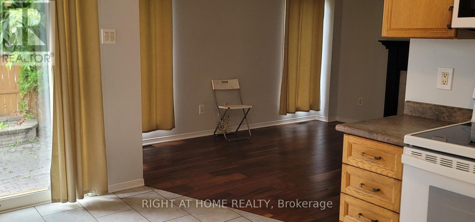 50 Trump Avenue, Ottawa, Ontario  K2C 4A4 - Photo 13 - X12424093