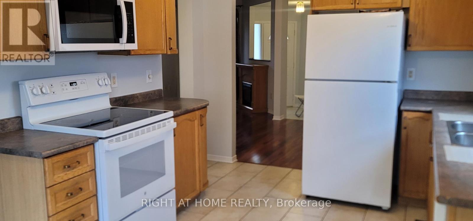 50 Trump Avenue, Ottawa, Ontario  K2C 4A4 - Photo 17 - X12424093