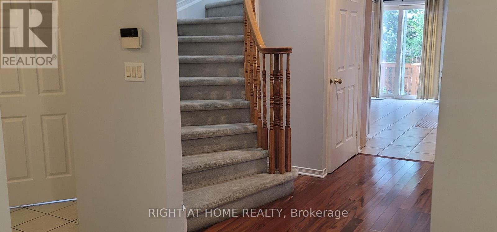 50 Trump Avenue, Ottawa, Ontario  K2C 4A4 - Photo 4 - X12424093