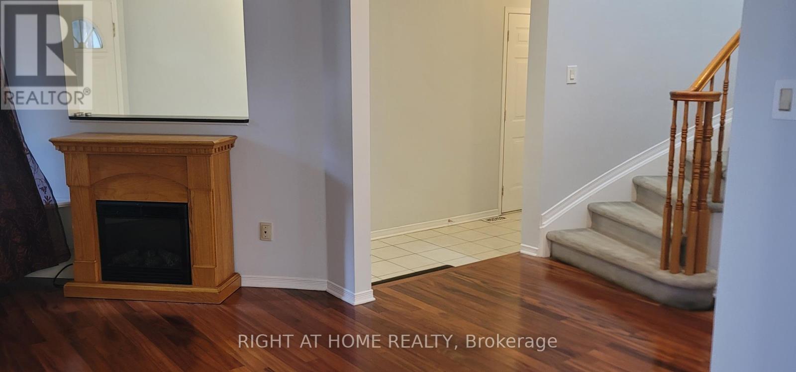 50 Trump Avenue, Ottawa, Ontario  K2C 4A4 - Photo 8 - X12424093