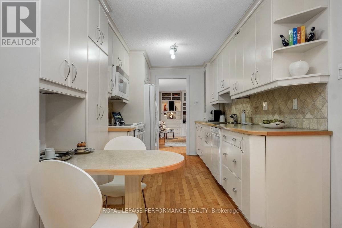 304 - 310 Crichton Street, Ottawa, Ontario  K1M 1W5 - Photo 23 - X12424102