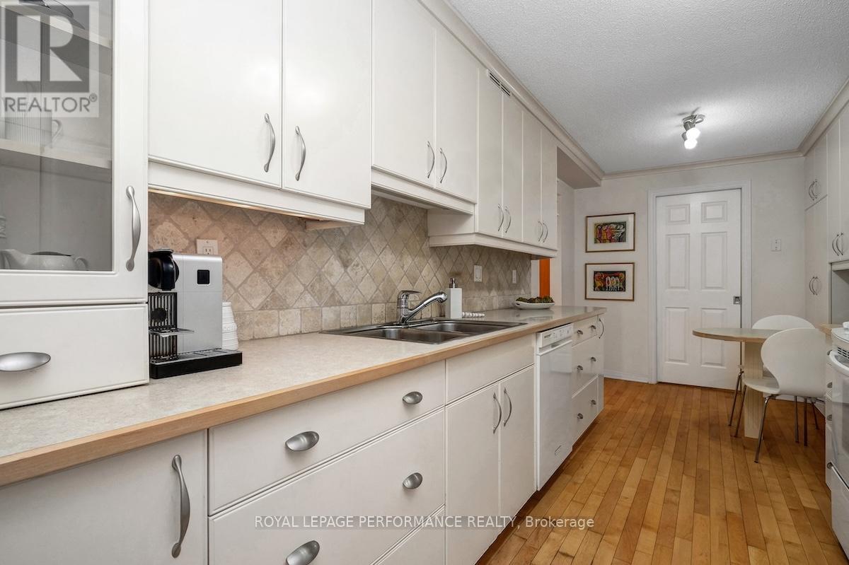 304 - 310 Crichton Street, Ottawa, Ontario  K1M 1W5 - Photo 26 - X12424102