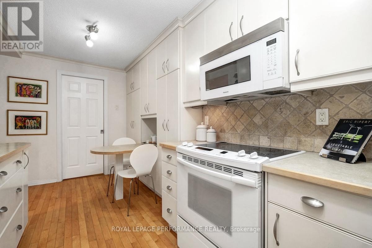 304 - 310 Crichton Street, Ottawa, Ontario  K1M 1W5 - Photo 27 - X12424102
