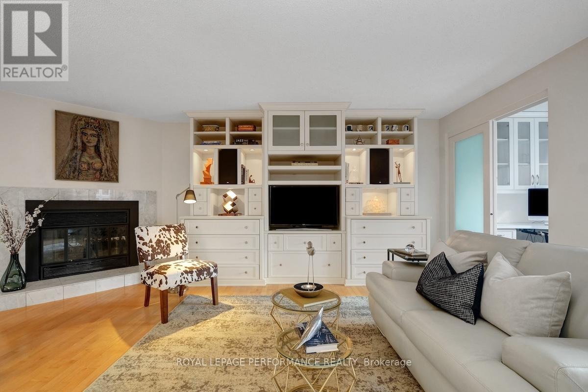 304 - 310 Crichton Street, Ottawa, Ontario  K1M 1W5 - Photo 6 - X12424102