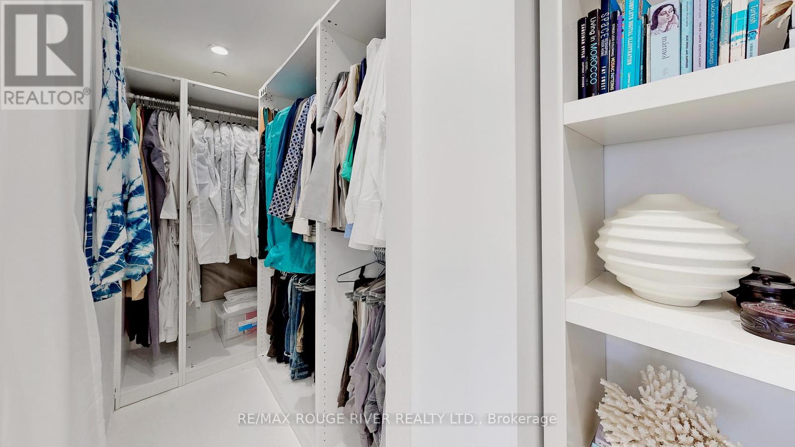 702 - 701 Sheppard Avenue W, Toronto, Ontario  M3H 0B2 - Photo 30 - C12423937