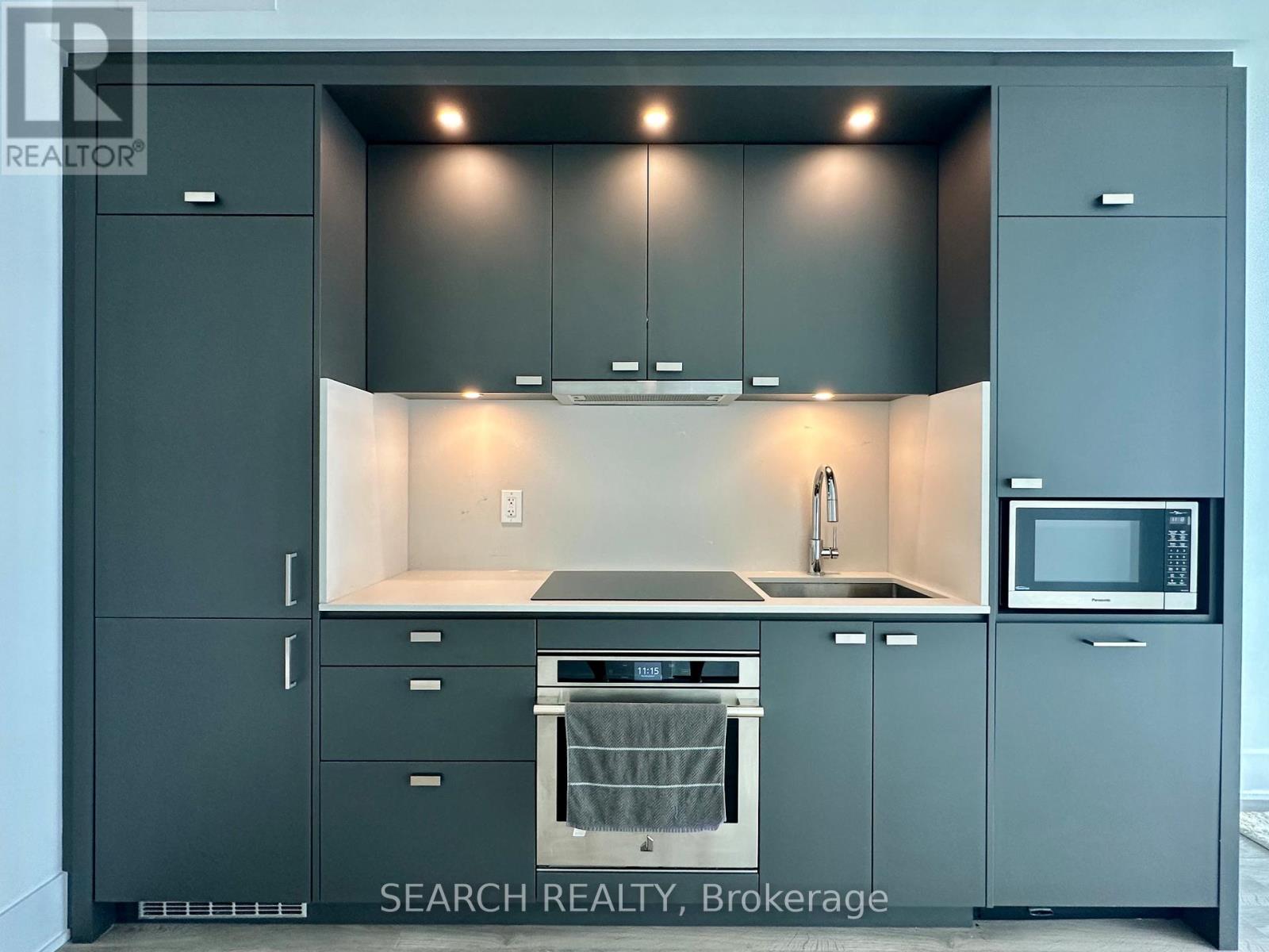 1714 - 470 Front Street W, Toronto, Ontario  M5V 0V6 - Photo 3 - C12424017