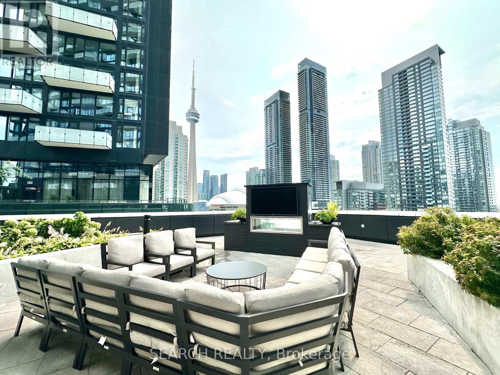 1714 - 470 Front Street W, Toronto, Ontario  M5V 0V6 - Photo 9 - C12424017