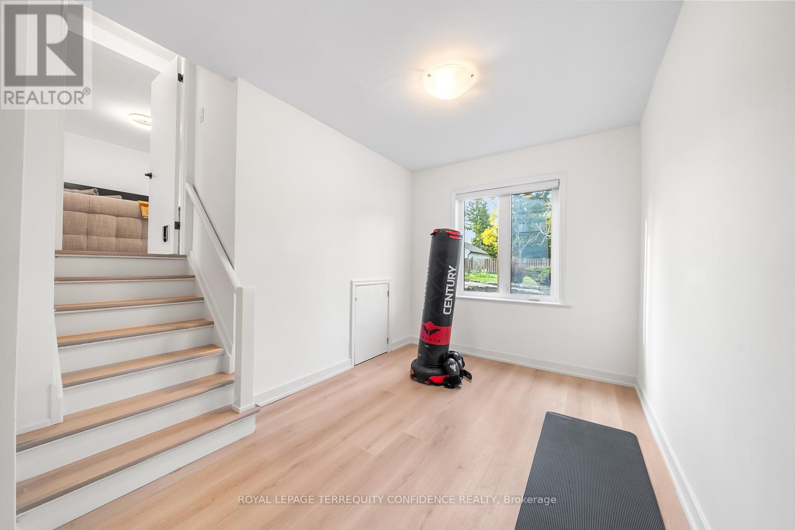203 Churchill Avenue, Toronto (Willowdale West), Ontario  M2R 1E2 - Photo 19 - C12424033