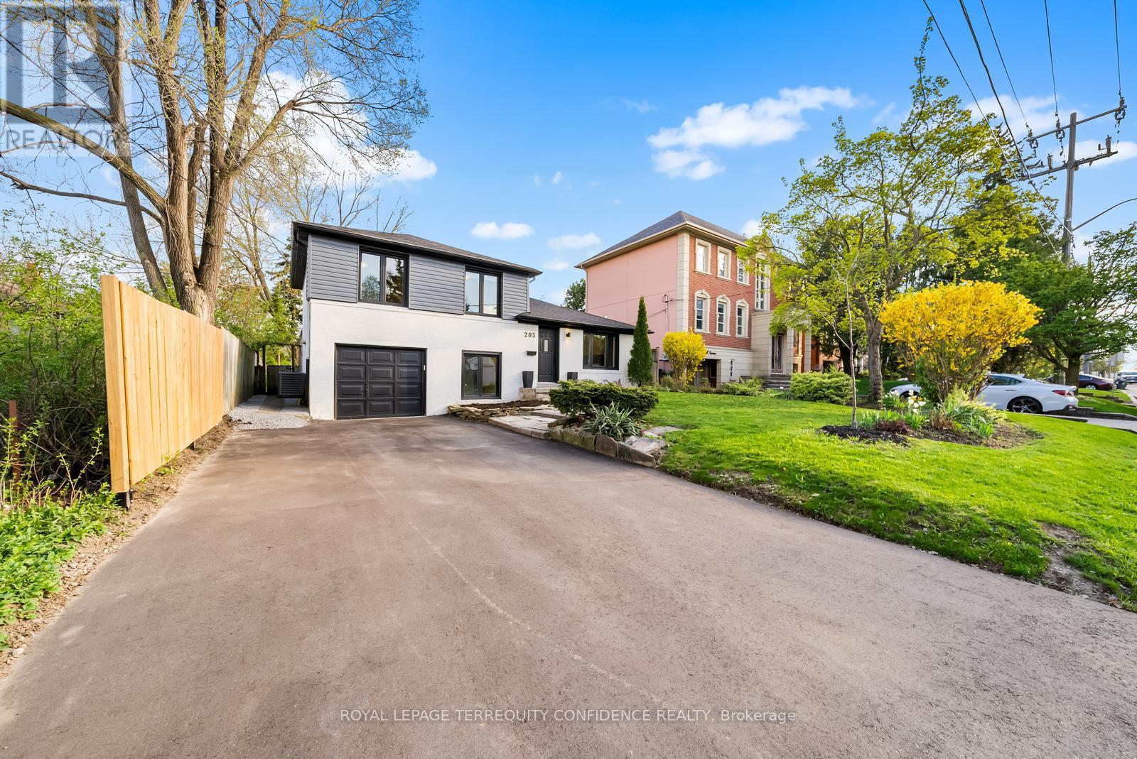 203 Churchill Avenue, Toronto (Willowdale West), Ontario  M2R 1E2 - Photo 29 - C12424033