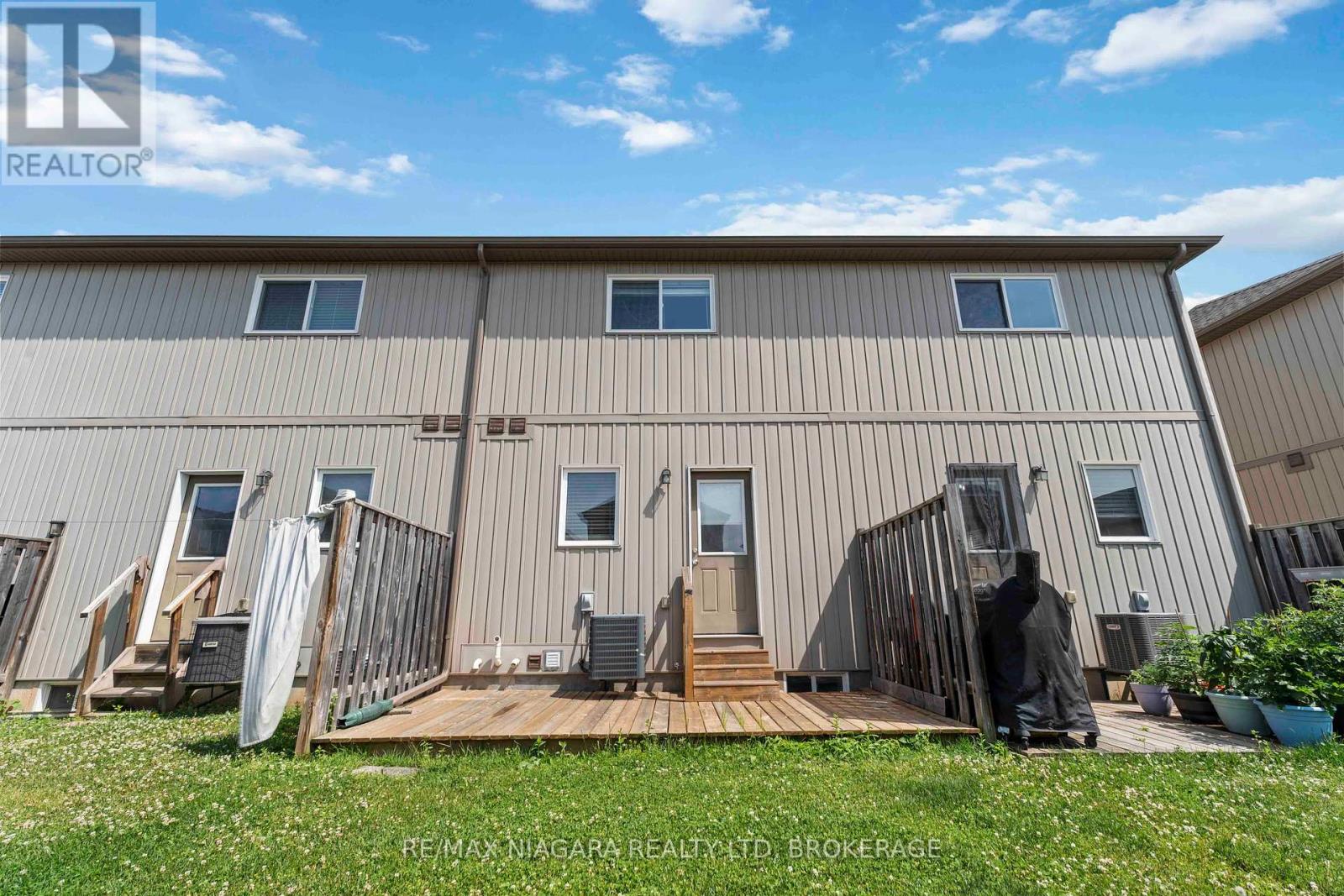 10 - 6117 Kelsey Crescent, Niagara Falls, Ontario  L2H 0L6 - Photo 14 - X12424099