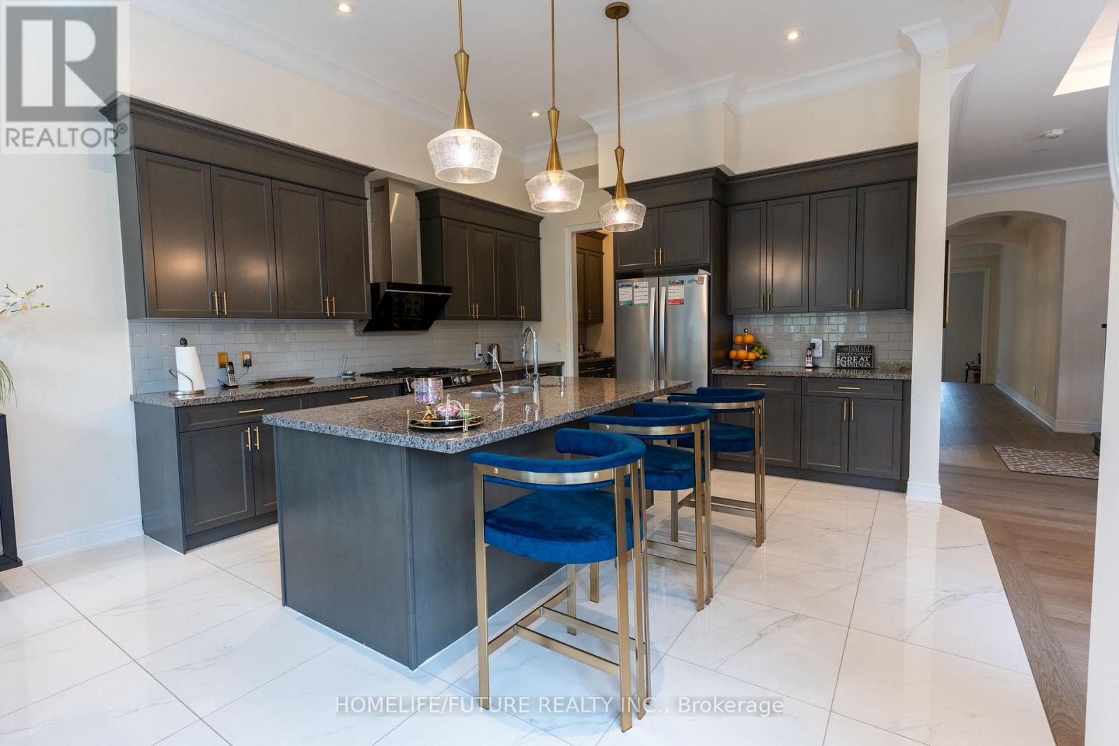 36 Blenheim Circle, Whitby, Ontario  L1P 0E3 - Photo 10 - E12423944