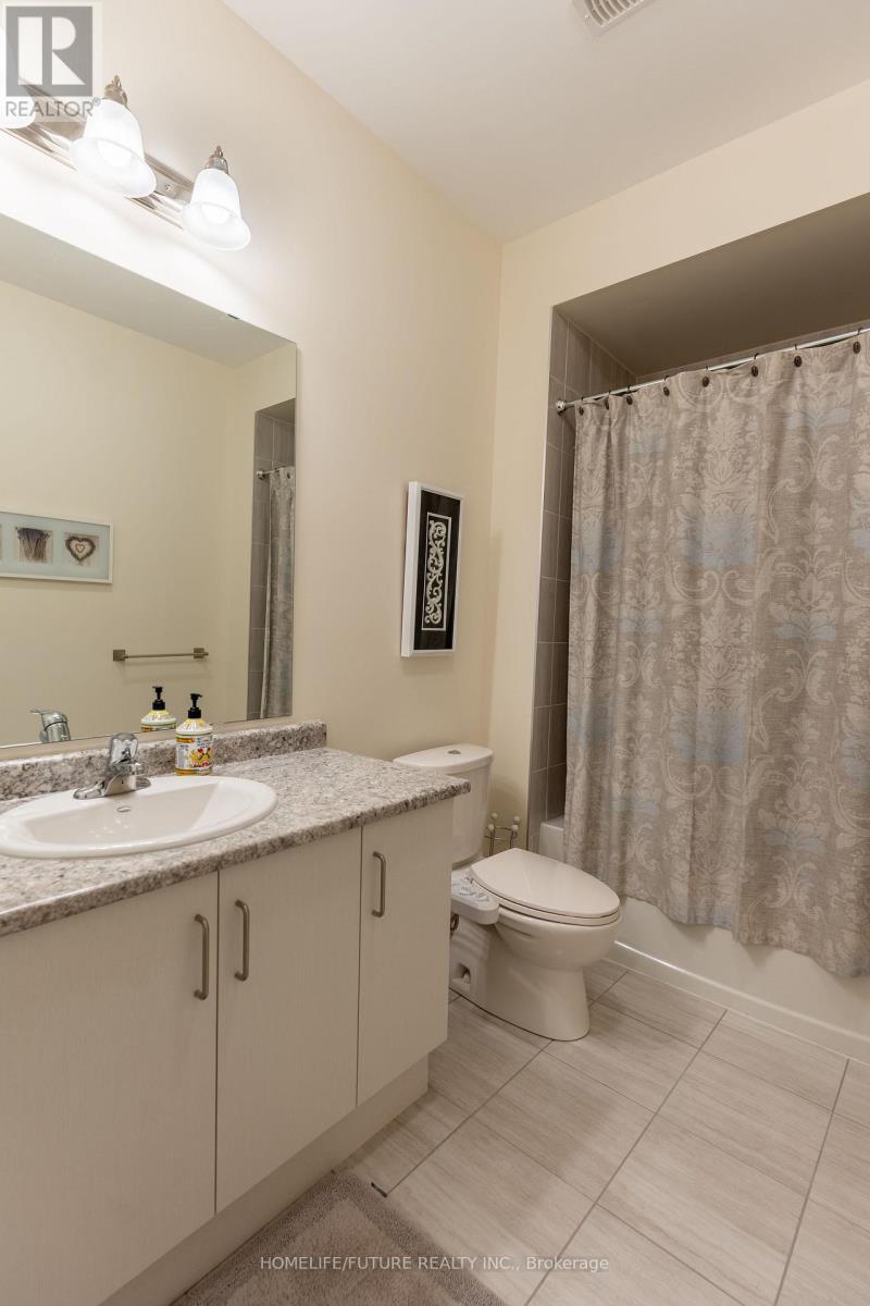 36 Blenheim Circle, Whitby, Ontario  L1P 0E3 - Photo 39 - E12423944