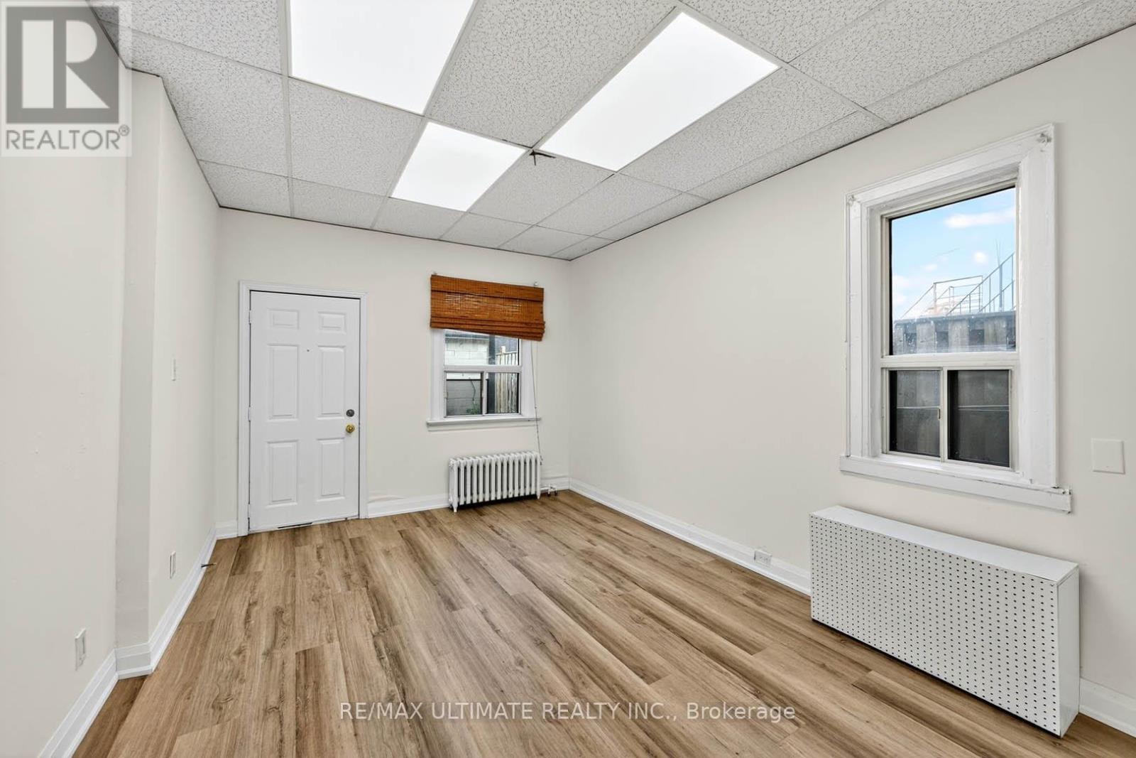 1696 Danforth Avenue, Toronto (Danforth), Ontario  M4C 1H8 - Photo 10 - E12423956