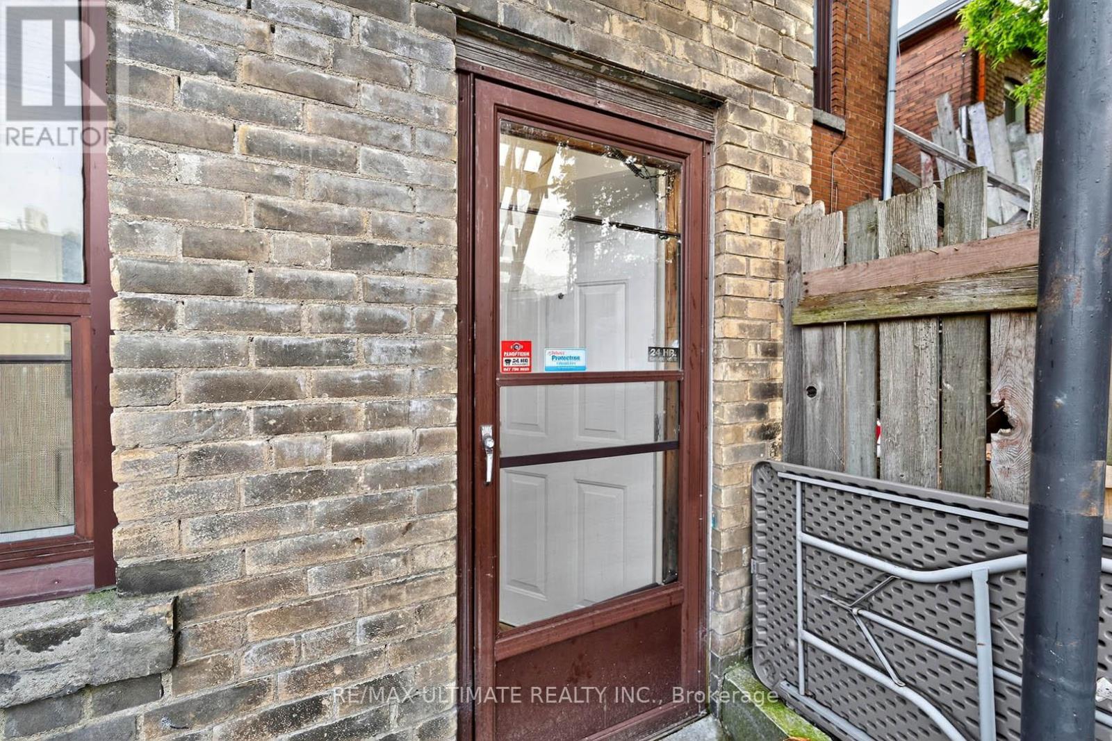 1696 Danforth Avenue, Toronto (Danforth), Ontario  M4C 1H8 - Photo 21 - E12423956