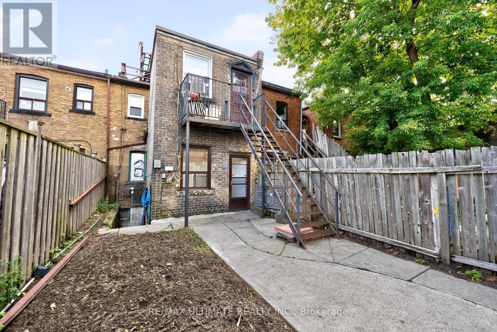 1696 Danforth Avenue, Toronto (Danforth), Ontario  M4C 1H8 - Photo 23 - E12423956