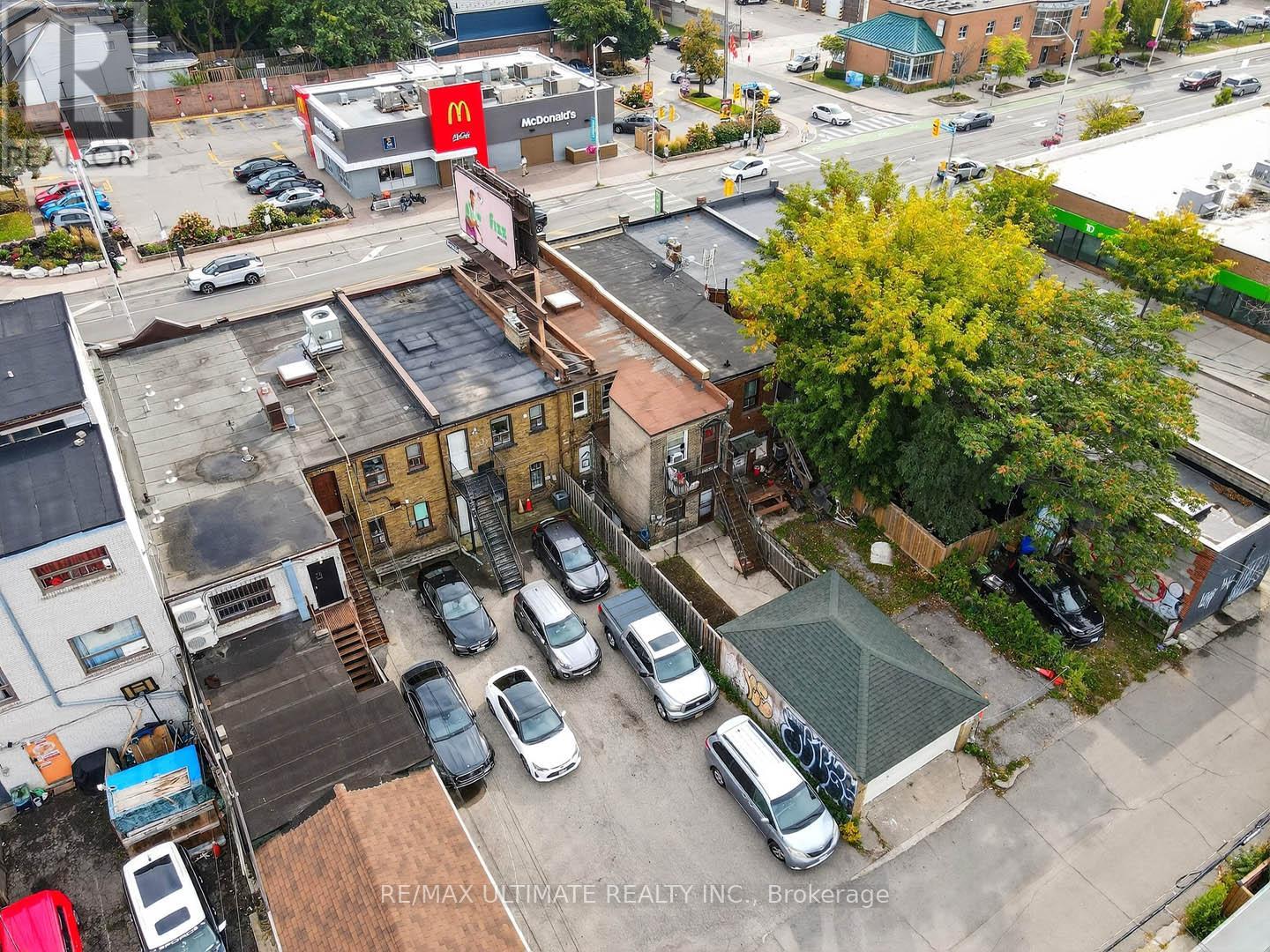 1696 Danforth Avenue, Toronto (Danforth), Ontario  M4C 1H8 - Photo 31 - E12423956