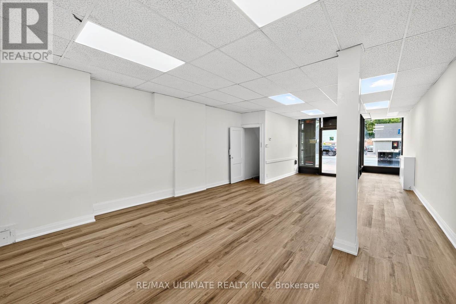 1696 Danforth Avenue, Toronto (Danforth), Ontario  M4C 1H8 - Photo 8 - E12423956