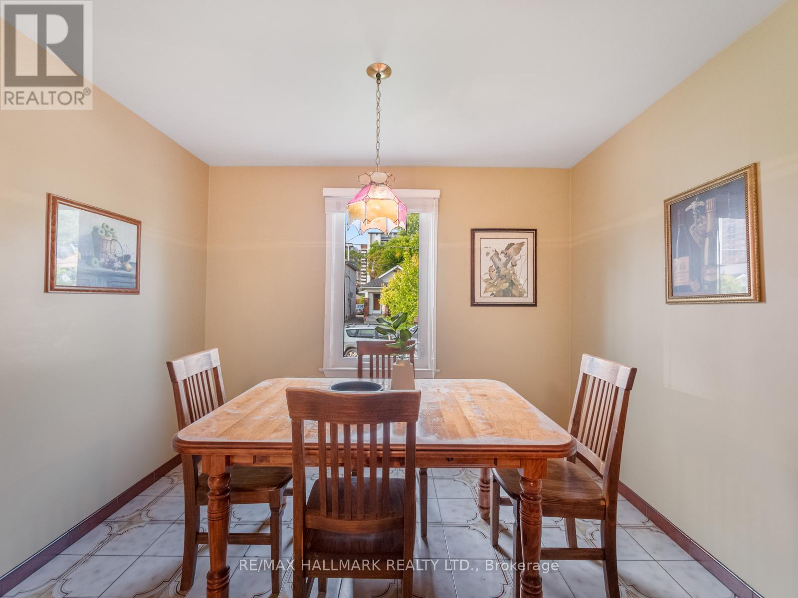 139 Floyd Avenue, Toronto, Ontario  M4K 2B6 - Photo 16 - E12424071