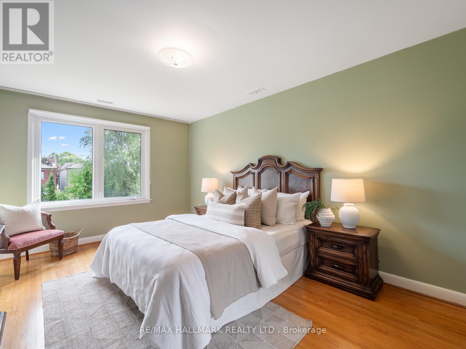 139 Floyd Avenue, Toronto, Ontario  M4K 2B6 - Photo 20 - E12424071