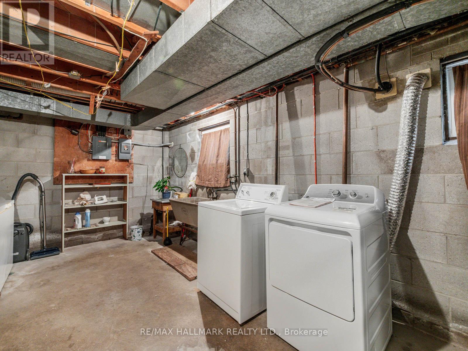 139 Floyd Avenue, Toronto, Ontario  M4K 2B6 - Photo 45 - E12424071