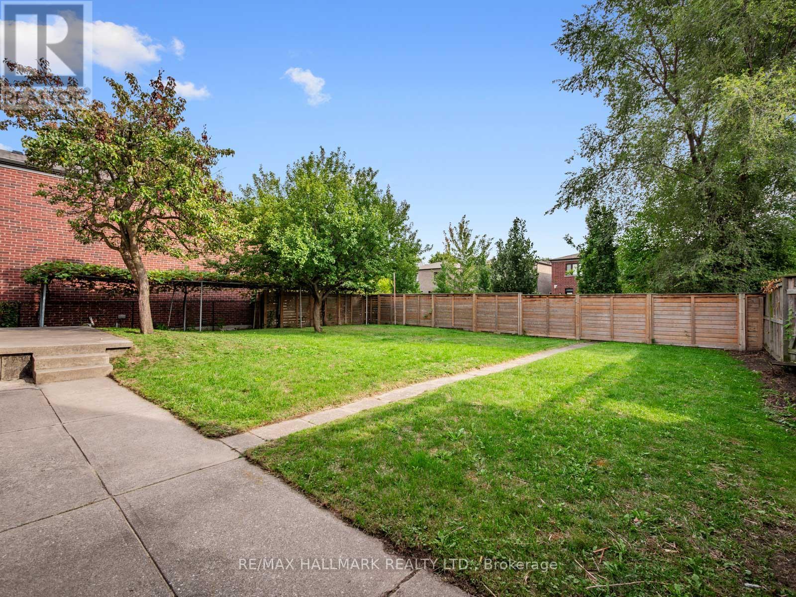 139 Floyd Avenue, Toronto, Ontario  M4K 2B6 - Photo 46 - E12424071