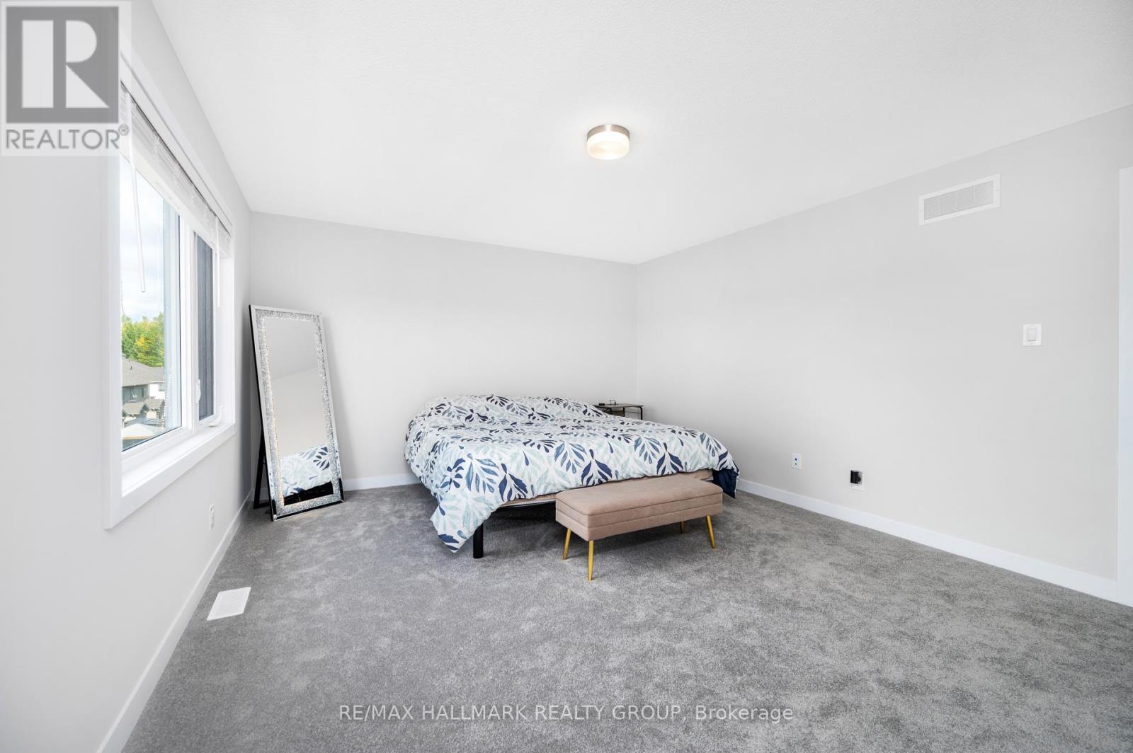 351 Falsetto Street, Ottawa, Ontario  K1W 0S6 - Photo 23 - X12423997