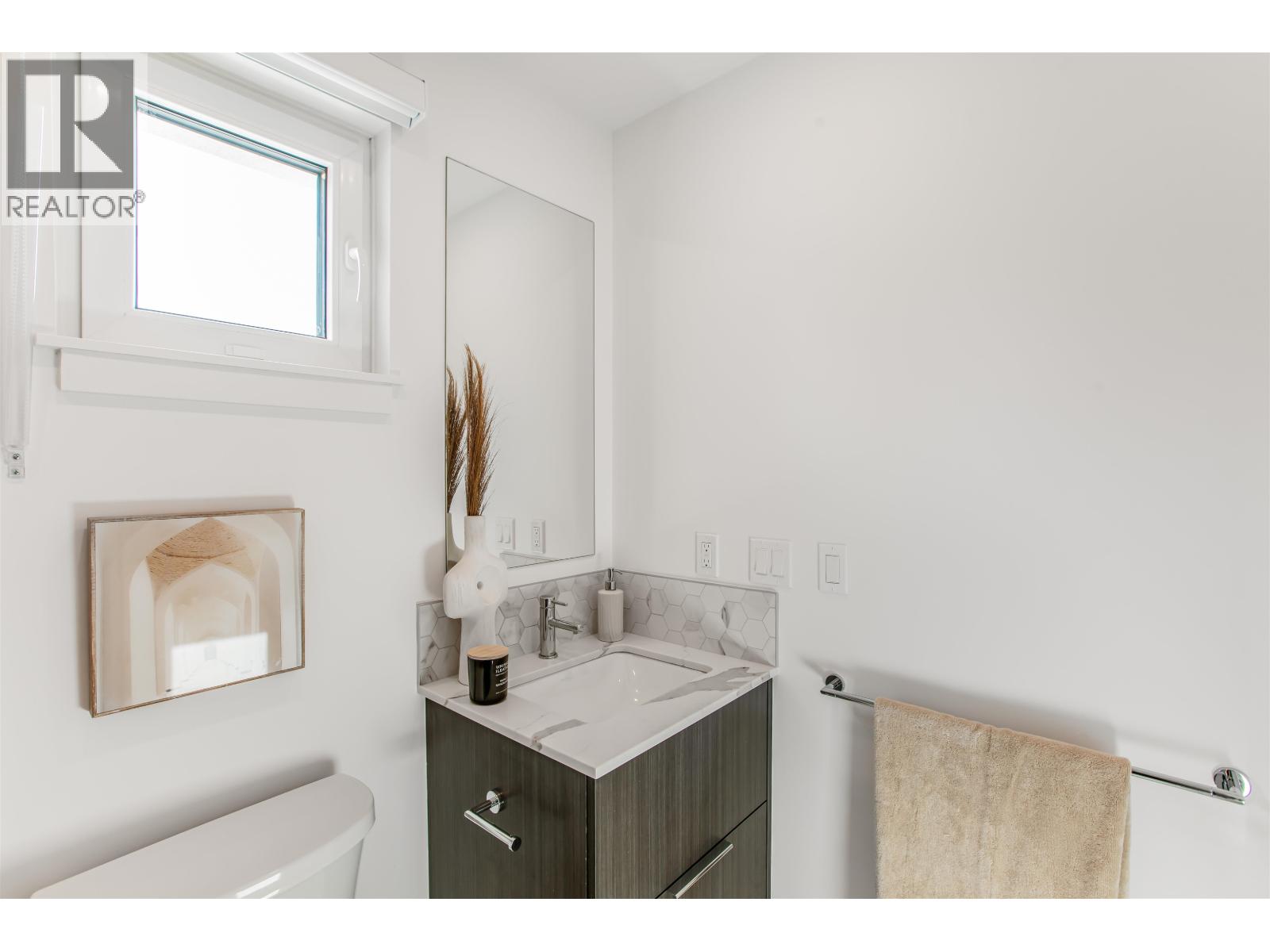 204 2075 E 1st Avenue, Vancouver, British Columbia  V5N 1B6 - Photo 31 - R3051725