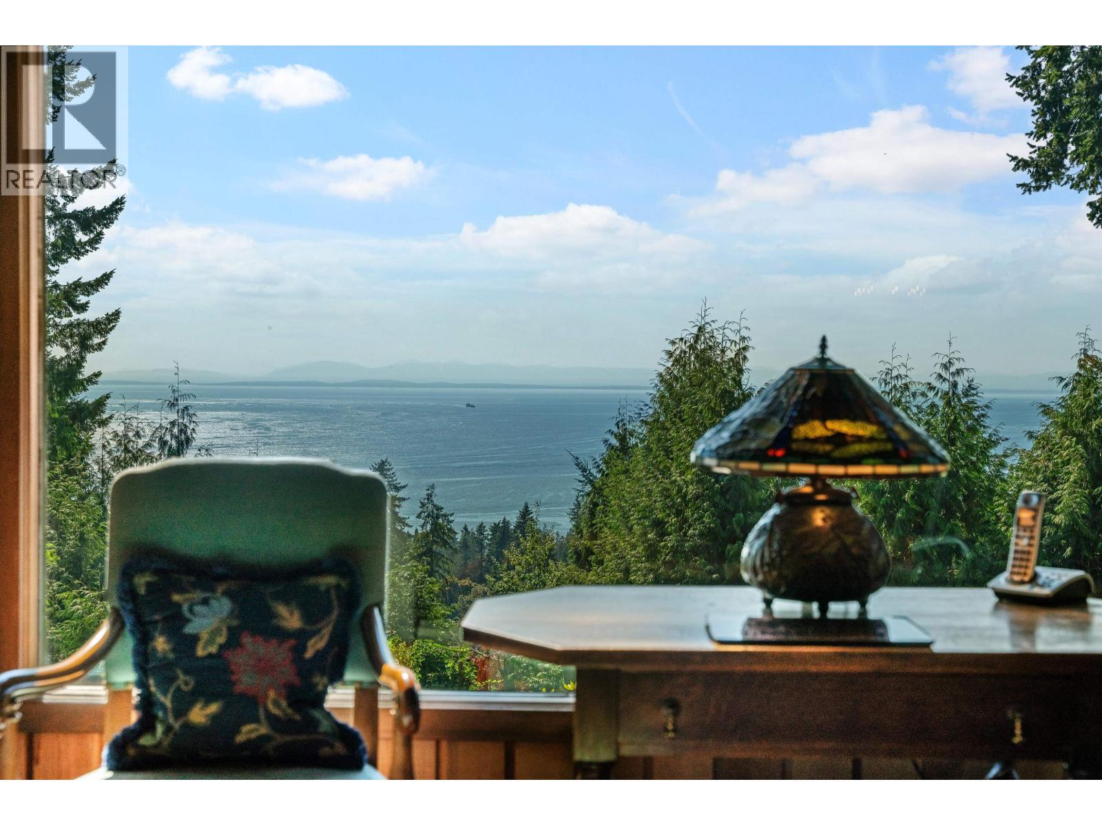 2235 Chairlift Road, West Vancouver, British Columbia  V7S 2T4 - Photo 14 - R3051735