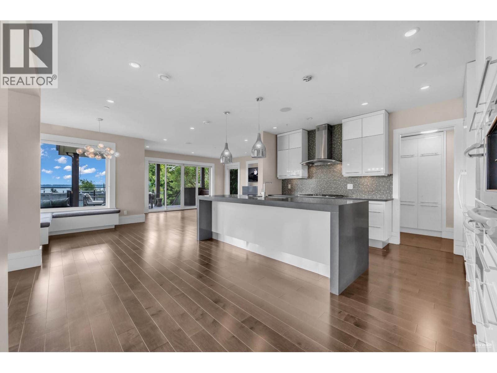 2548 Mathers Avenue, West Vancouver, British Columbia  V7V 2J1 - Photo 11 - R3051767