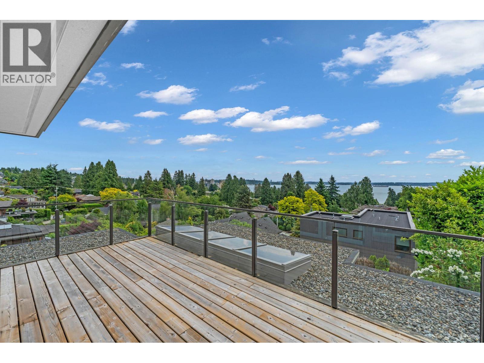 2548 Mathers Avenue, West Vancouver, British Columbia  V7V 2J1 - Photo 27 - R3051767