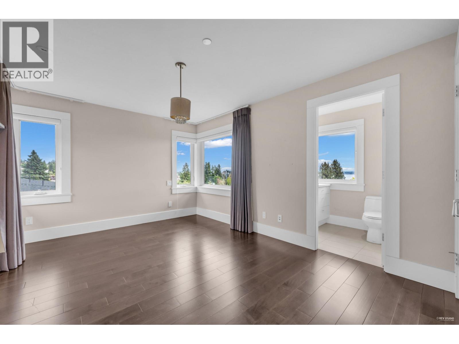 2548 Mathers Avenue, West Vancouver, British Columbia  V7V 2J1 - Photo 28 - R3051767