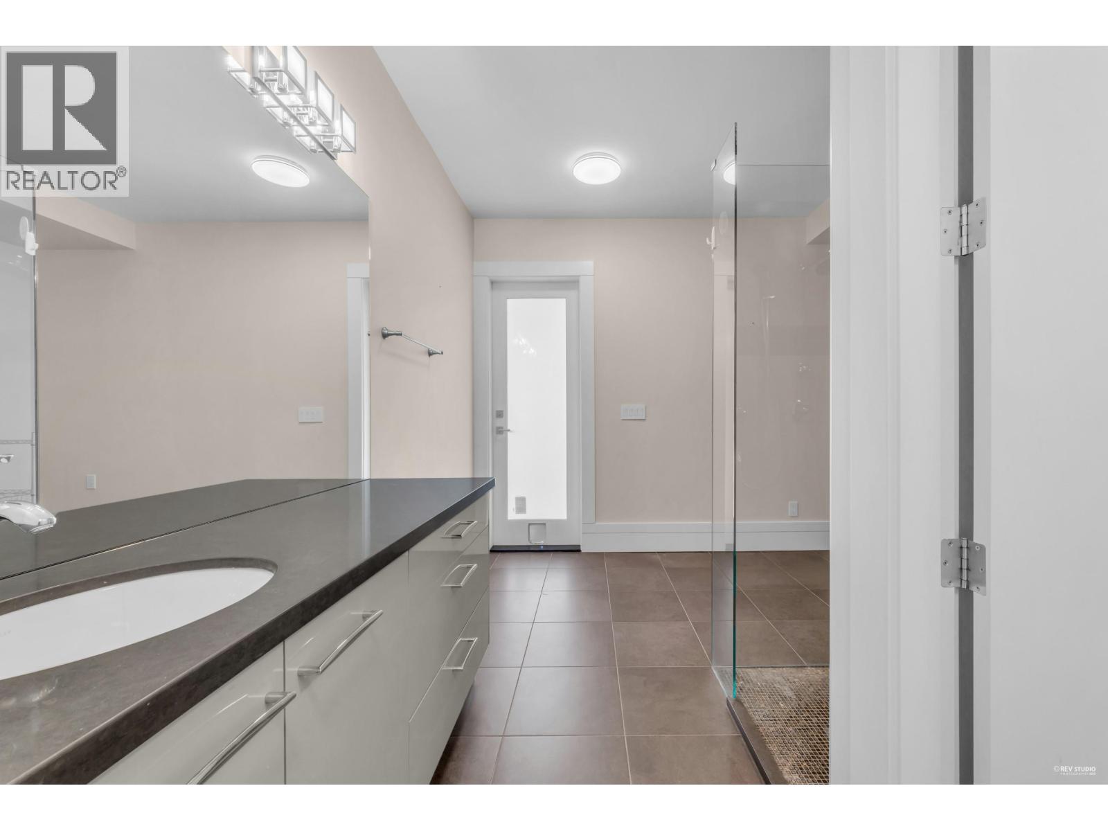 2548 Mathers Avenue, West Vancouver, British Columbia  V7V 2J1 - Photo 37 - R3051767