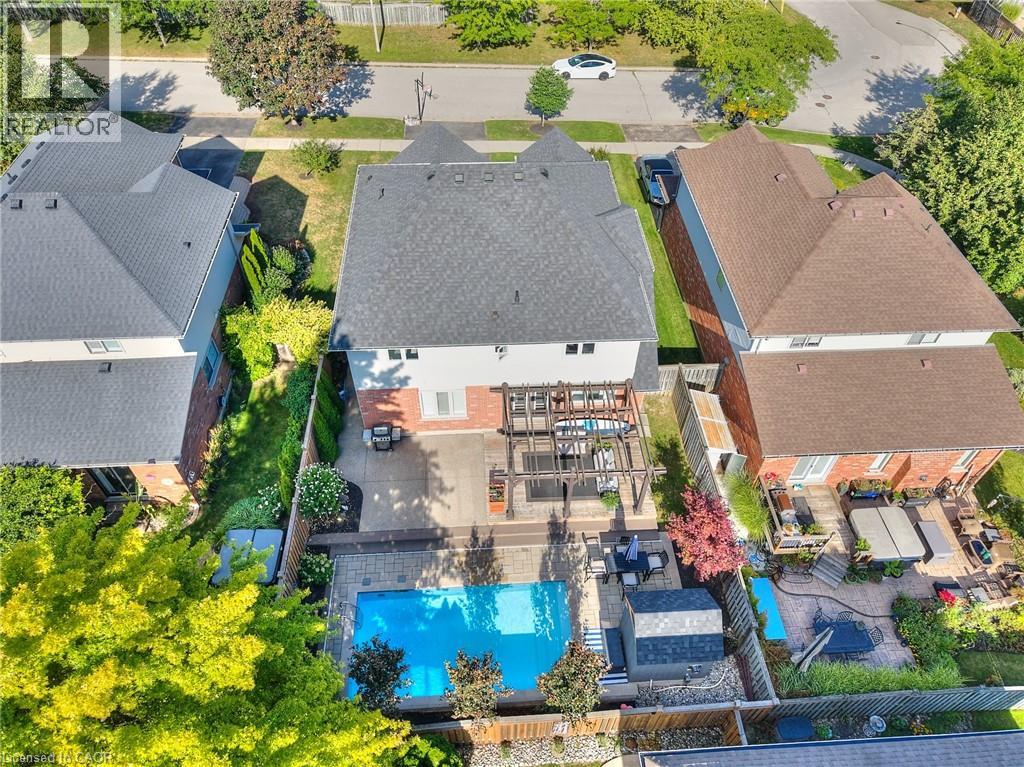 37 George Street, Grimsby, Ontario  L3M 3Y5 - Photo 4 - 40773236