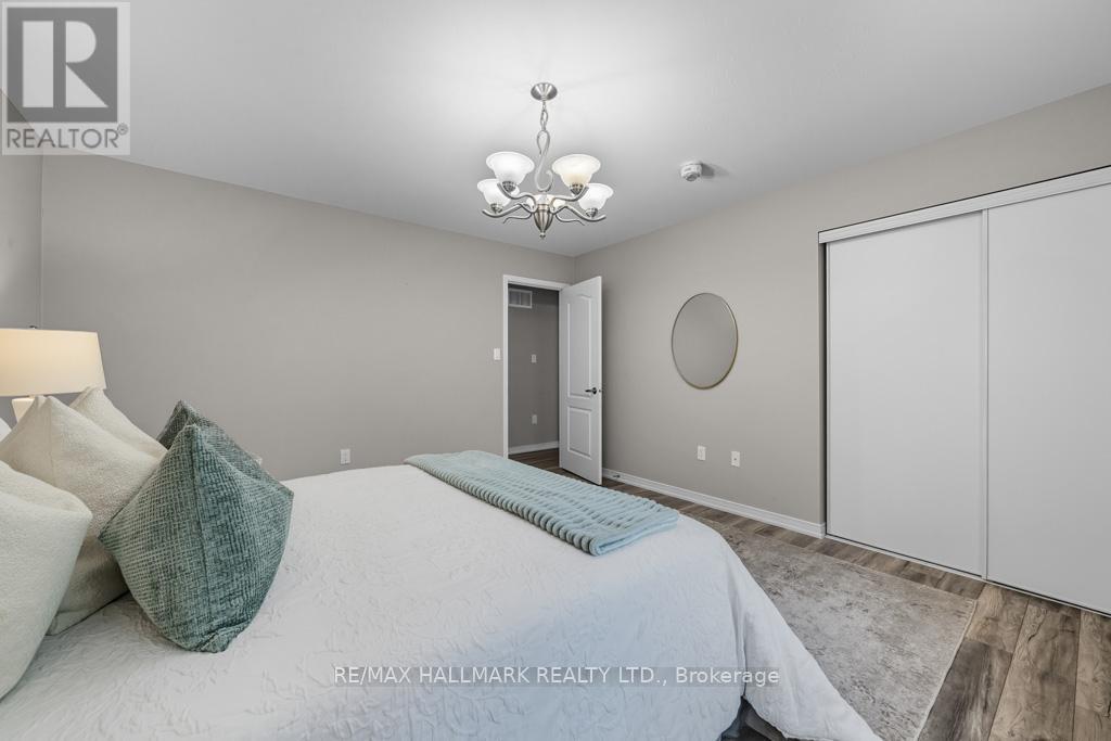 1278 Leslie Drive, Innisfil, Ontario  L9S 0L2 - Photo 35 - N12423946