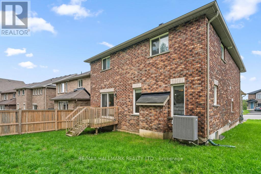 1278 Leslie Drive, Innisfil, Ontario  L9S 0L2 - Photo 49 - N12423946