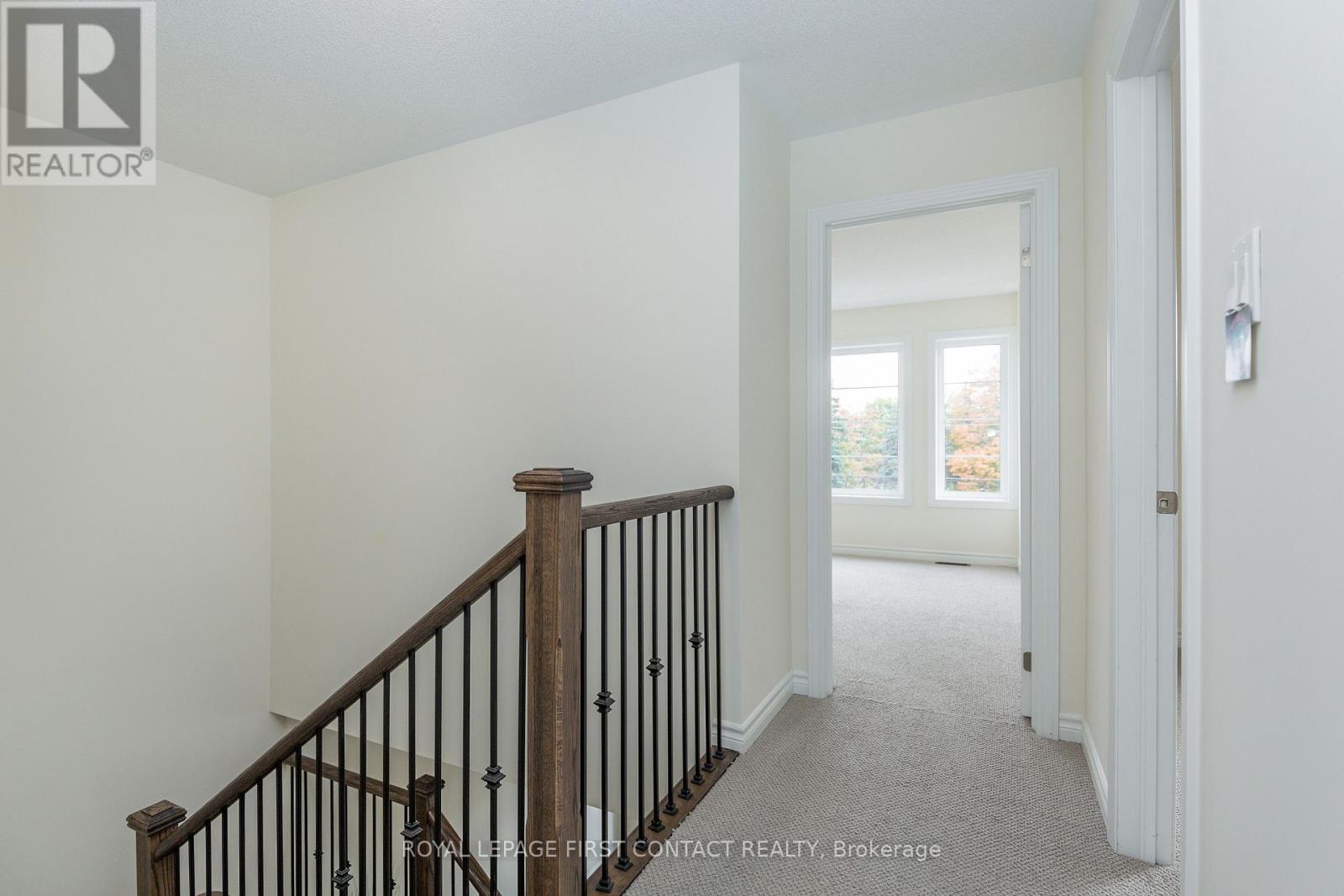 86 Kenneth Rogers Crescent, East Gwillimbury, Ontario  L9N 1S5 - Photo 16 - N12424043
