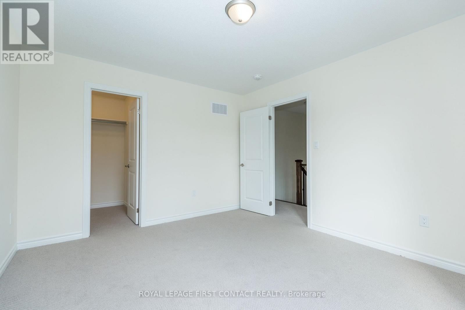 86 Kenneth Rogers Crescent, East Gwillimbury, Ontario  L9N 1S5 - Photo 22 - N12424043