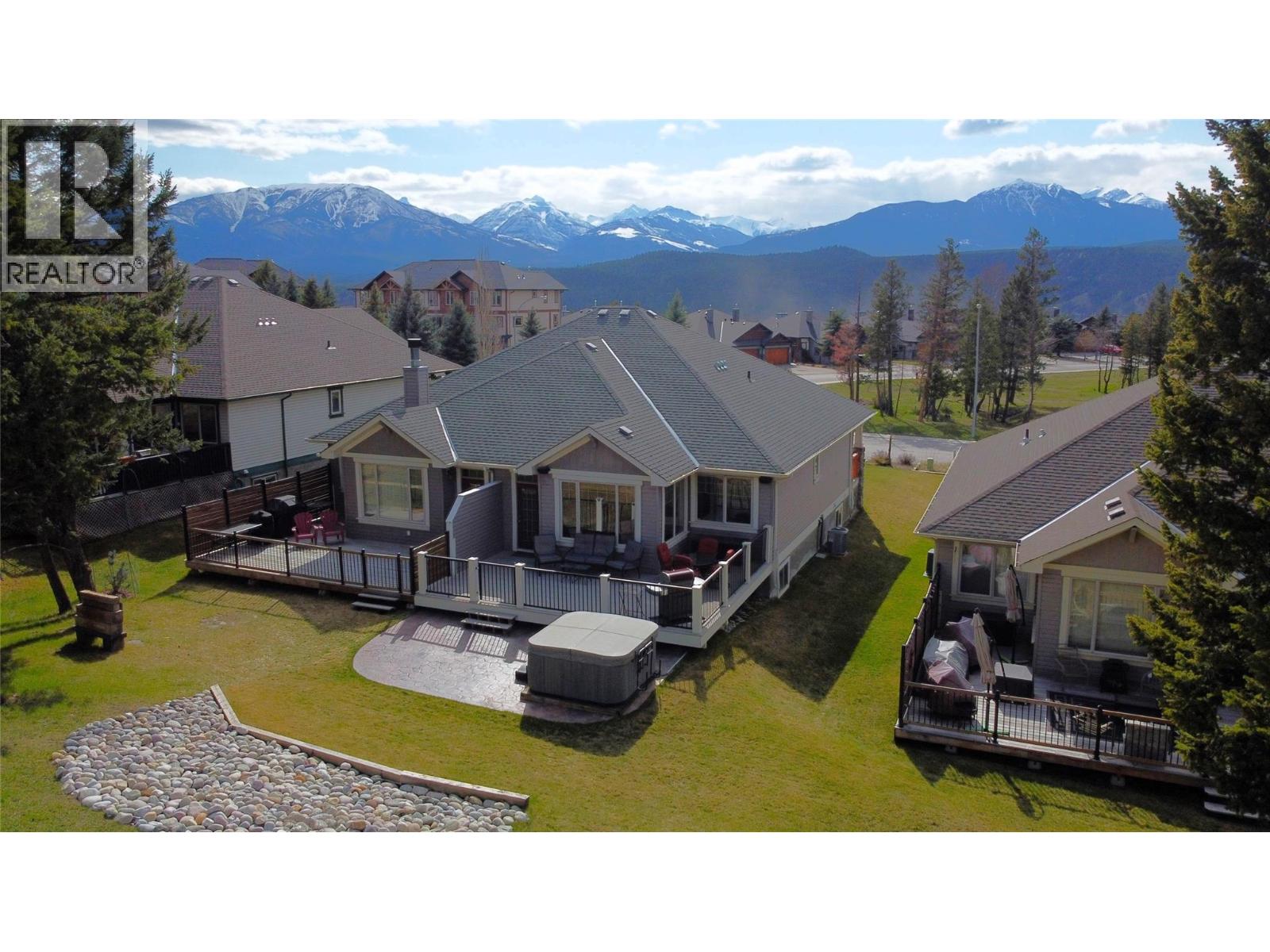 4886 Ridge Road, Radium Hot Springs, British Columbia