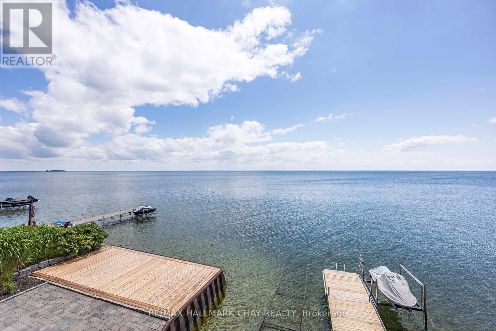 1125 Woodland Drive, Oro-Medonte, Ontario  L3V 6H1 - Photo 4 - S12423947
